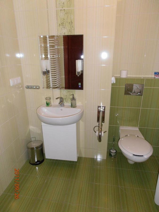 Ave Lagiewniki Apartment Красков Стая снимка