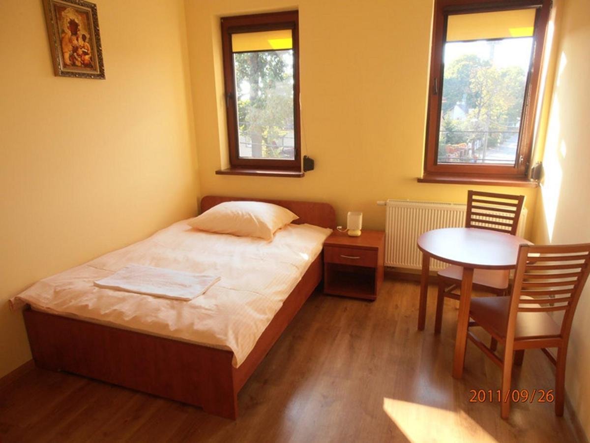 Ave Lagiewniki Apartment Красков Екстериор снимка